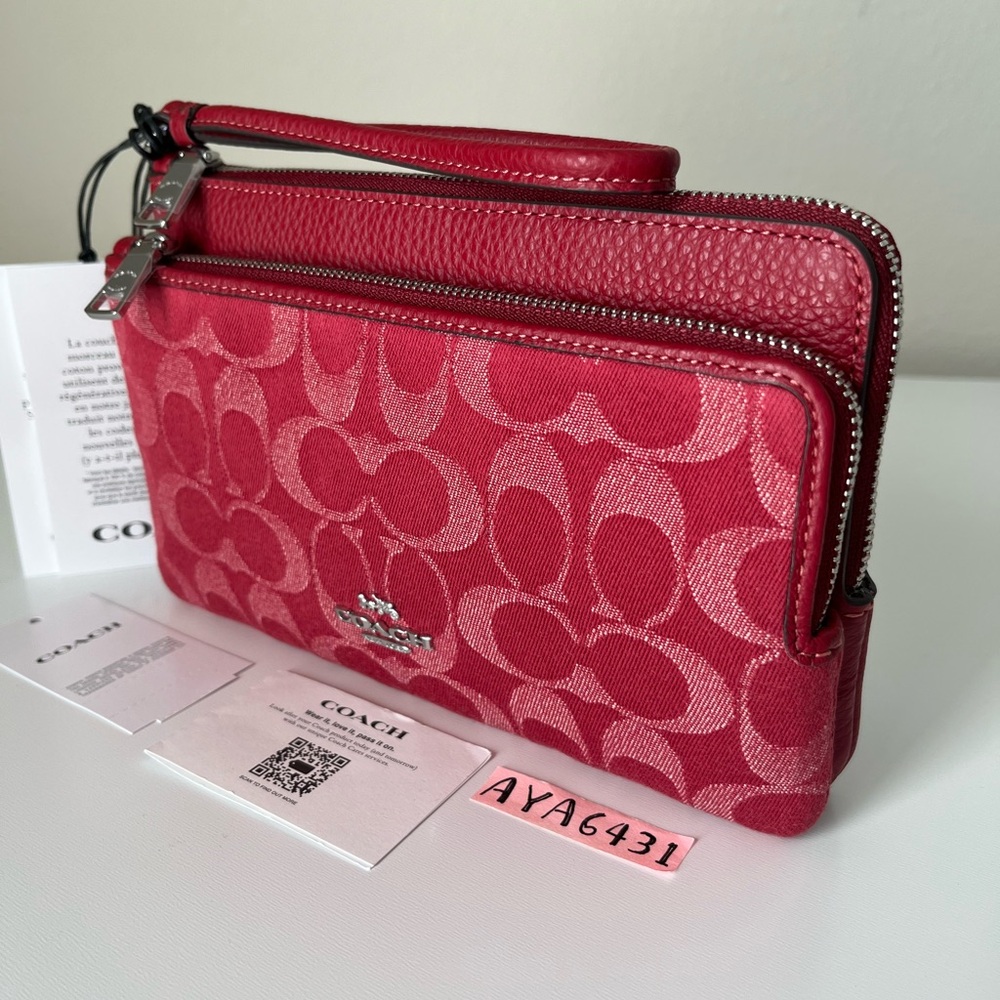 Coach double zip wristlet in signature denim🎈🎈
